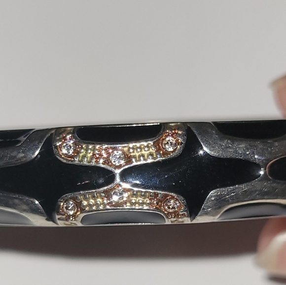 NORDSTROM BRACELET Enamel Hinge Black Gold Silver Rose Gold w Small Rhinestones - Picture 4 of 4